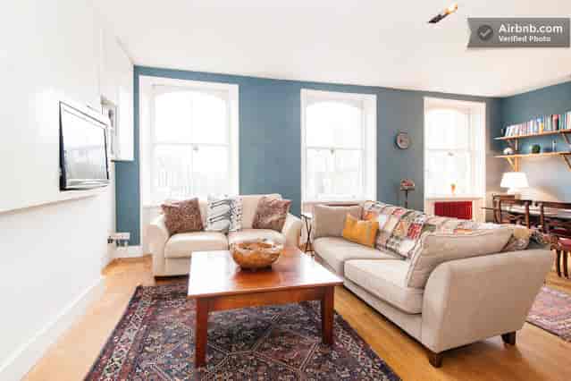 Cozy living space in Will's Studio for informal meetings and team retreats.