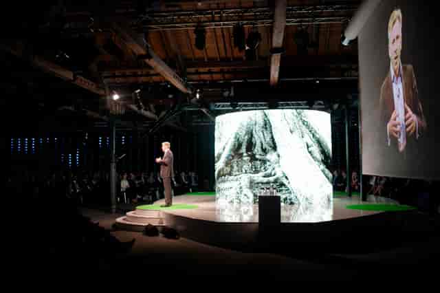 Tobacco Dock - image 2