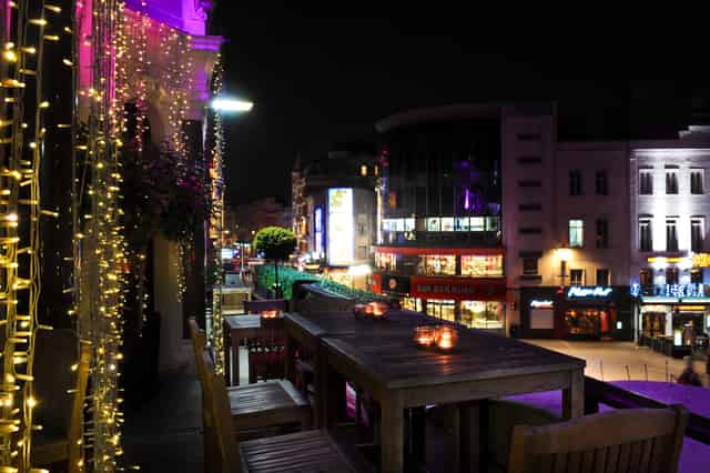 Balcony Bar