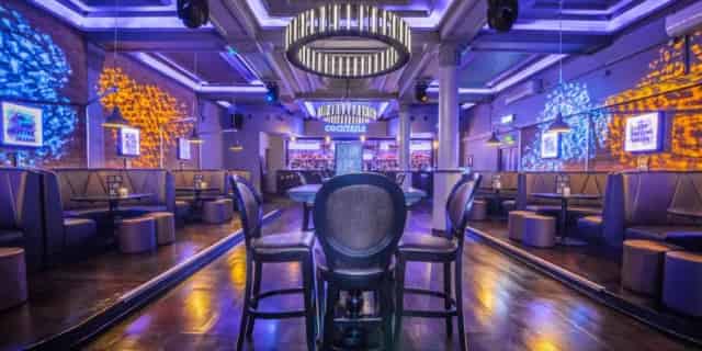 Cocktail Bar