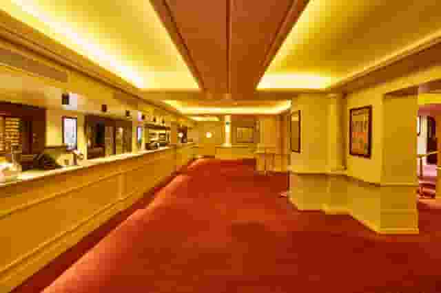 Val Parnell Bar