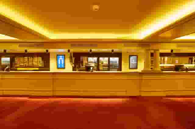 Val Parnell Bar