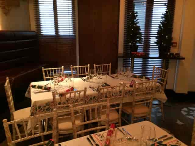 Elegant dining table set for a corporate meeting in Patch St Paul’s venue.