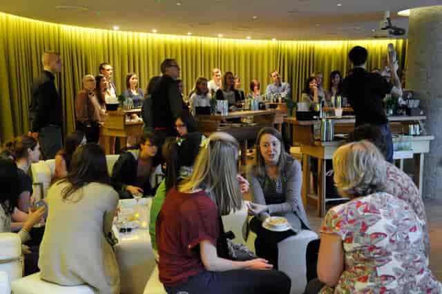 London Museum networking reception, spacious bar