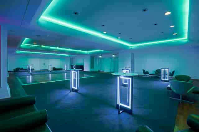 Great Eastern Suite at Andaz London: modern event space with flexible seating for meetings and receptions.