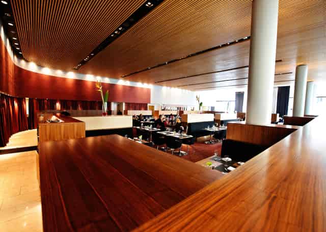 Podium Restaurant & Bar Lounge