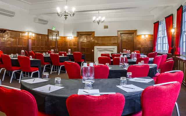 Oxford Suite