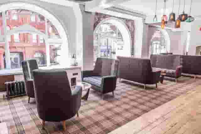 Business Lounge
