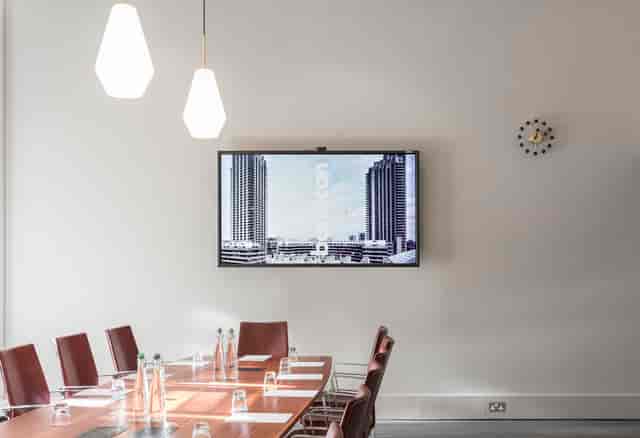 Modern Frobisher Boardroom at Barbican Centre, ideal for professional meetings and presentations.