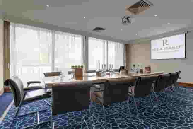 Renaissance London Heathrow Hotel