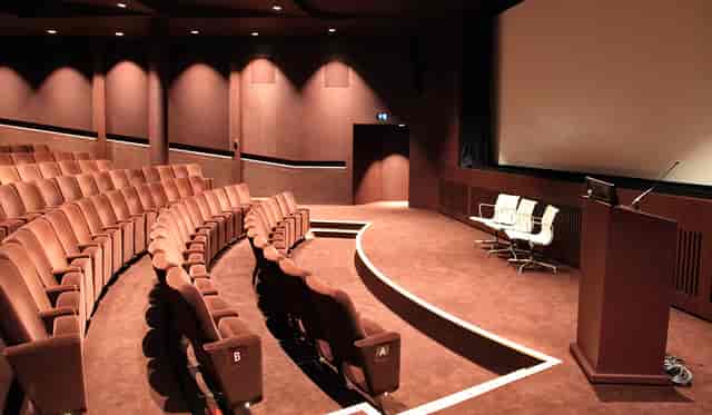 Starr Cinema at Tate Modern: Tiered theater for formal presentations and corporate training.