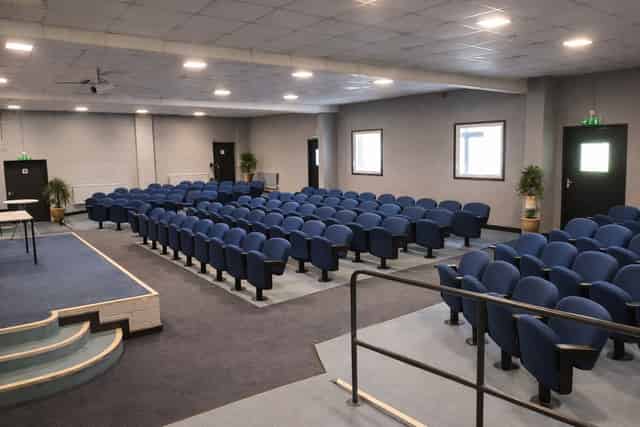 Theatre & Lounge