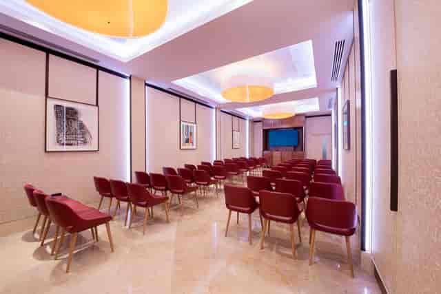 The Gallery Room