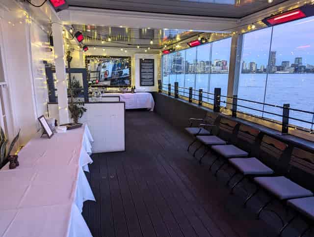 Riverside Terrace