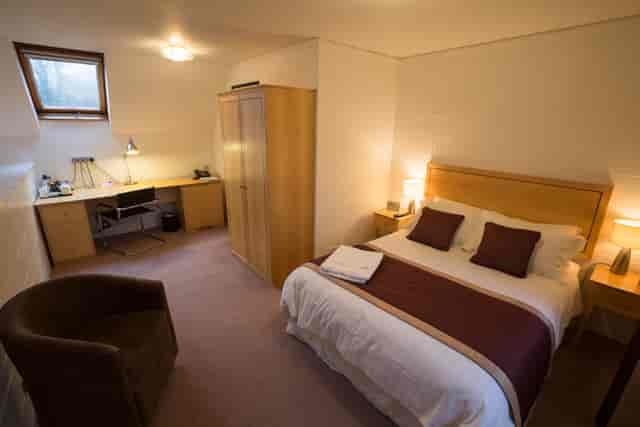 North West Room at Egrove Park, Oxford: modern guest room for meetings and events.