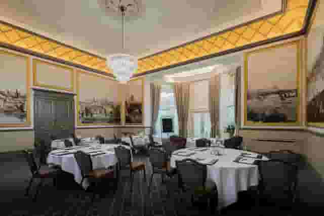 Oatlands Park Hotel