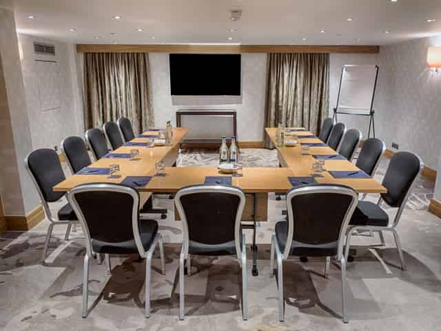 Holland Suite