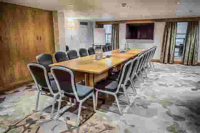 Holland Suite