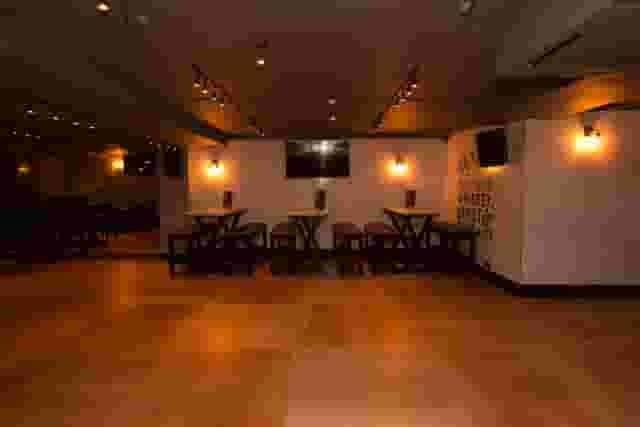Flamingo Room