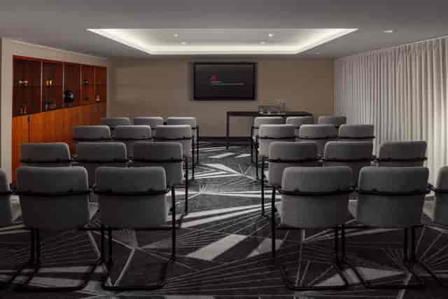 London Marriott Hotel Grosvenor Square - image 3