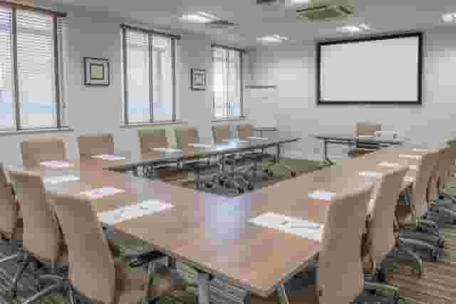 Medium Meeting Rooms