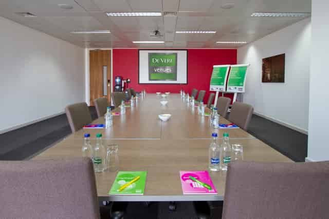 Medium Meeting Rooms