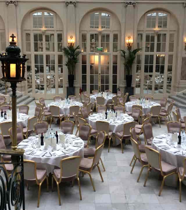 Elegant banquet hall in Adelphi Suite, Waldorf Hilton, ideal for weddings and corporate events.