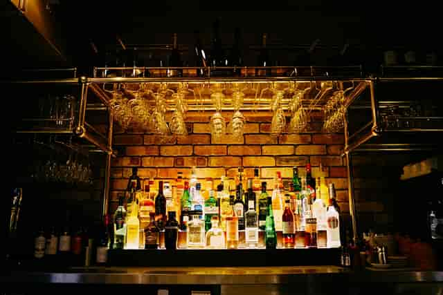 Private Room bar at Perini & Perini, inviting atmosphere for networking events.