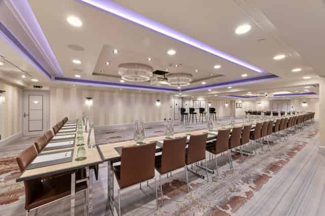 Mayfair Suite