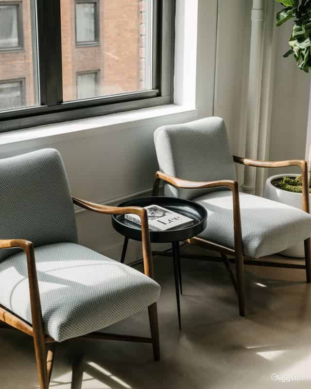 The Lounge