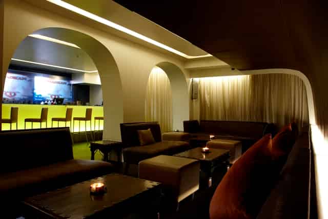 Club Bar