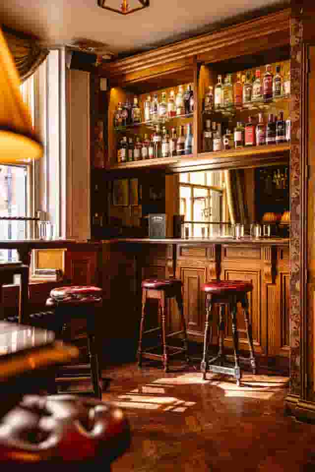Mr Fogg's Tavern