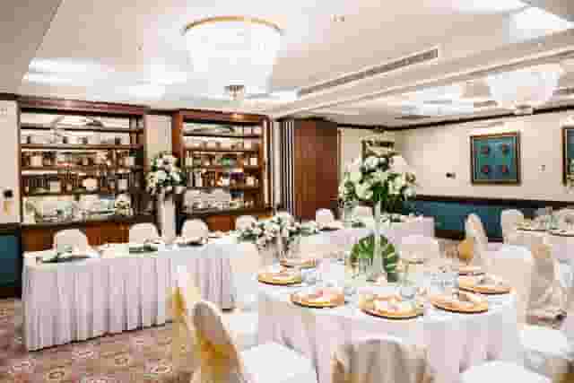 Weddings at The Rubens at the Palace