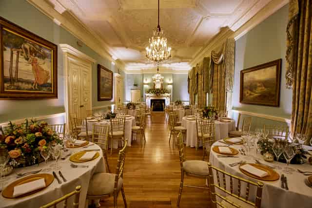 Long Drawing Room