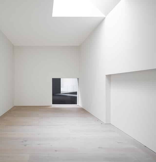 Studio 2