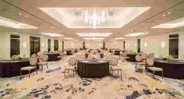 Jumeirah Carlton Tower