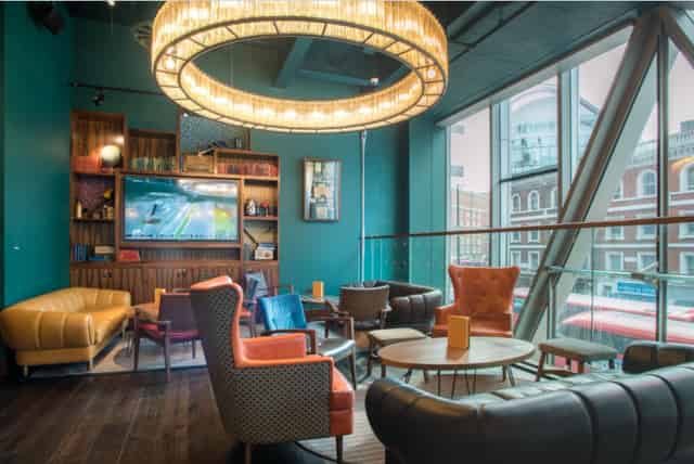 Sports Lounge