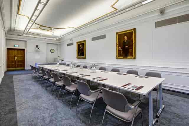 Meeting room at One Birdcage Walk, elegant decor for professional gatherings and brainstorming.