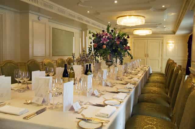 Alexander Room