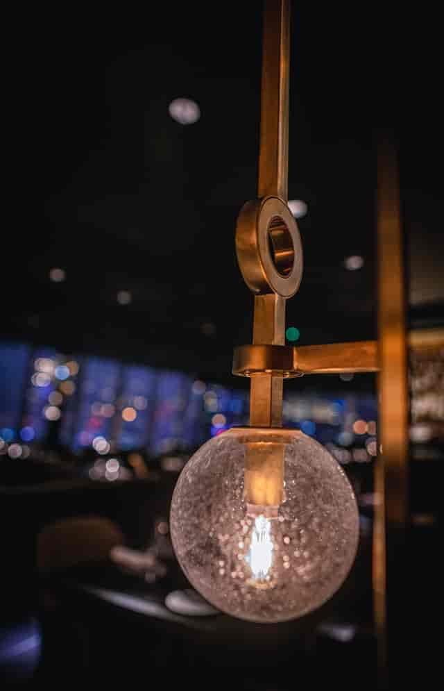 Elegant lighting fixture at Aqua Shard, ideal for networking events and gatherings.