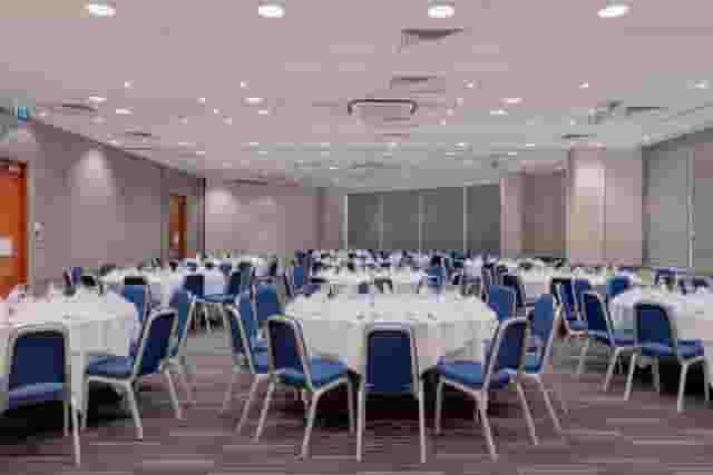 Holiday Inn London Kensington Forum