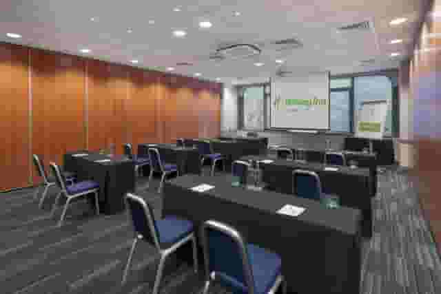Holiday Inn London Kensington Forum