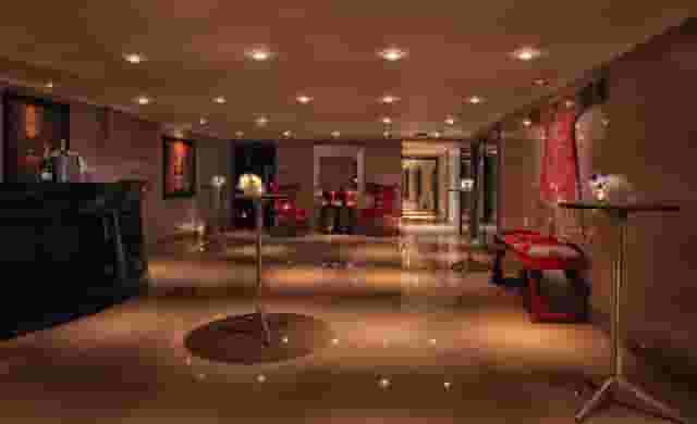 Private Suite 5