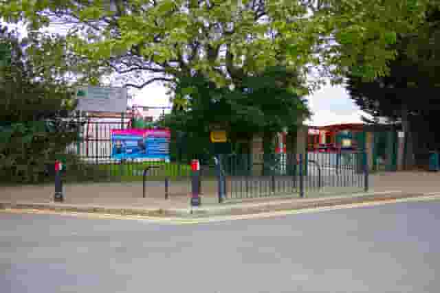 Queen's Park Community School
