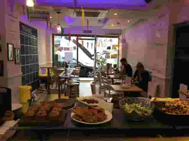 Cafe