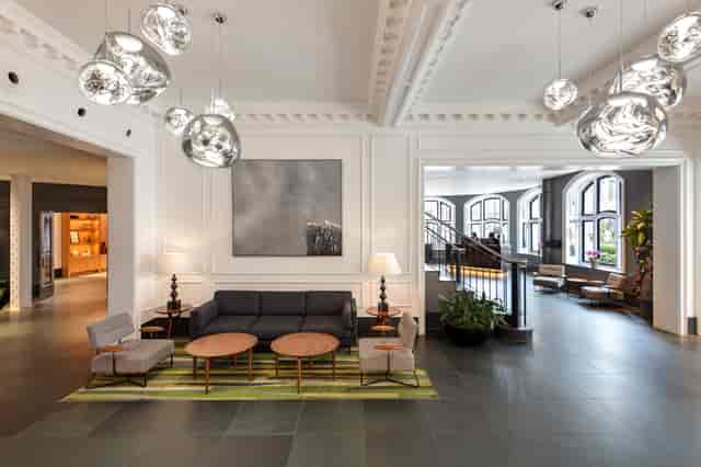 Radisson Blu Hotel, London Bloomsbury - image 2