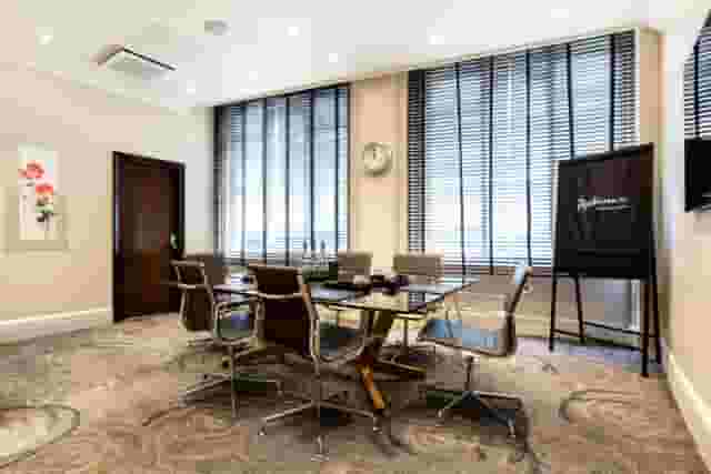 Private Room 8