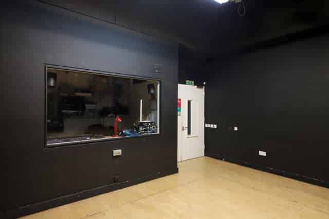 Studio 3