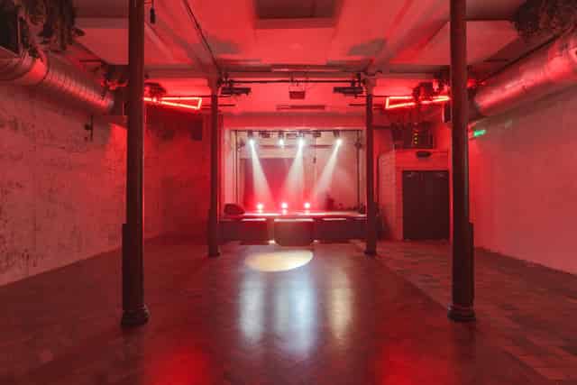 Live Room