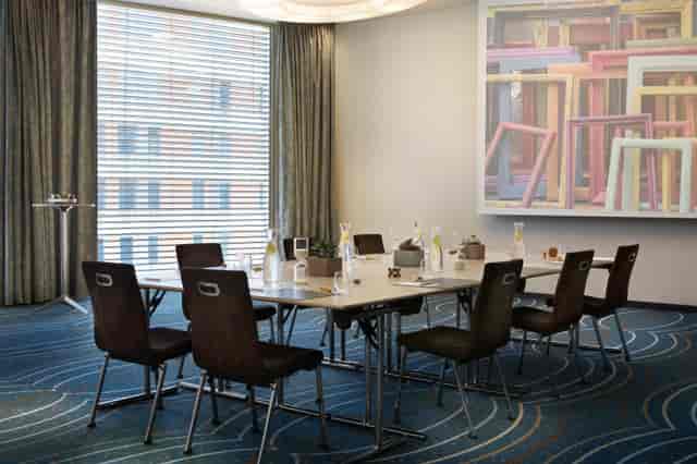 Renaissance Zurich Tower Hotel